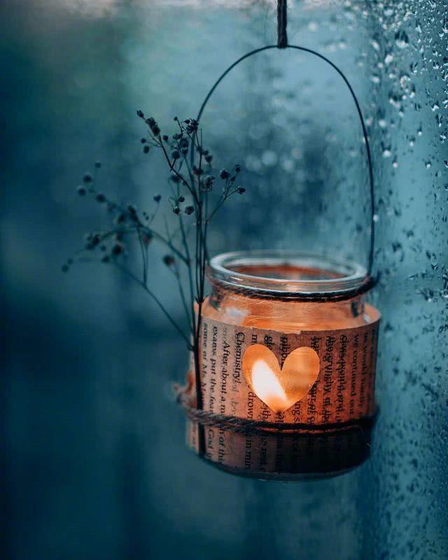 疲惫心累的伤感爱情短句，句句戳心，越读越难受！(图2)