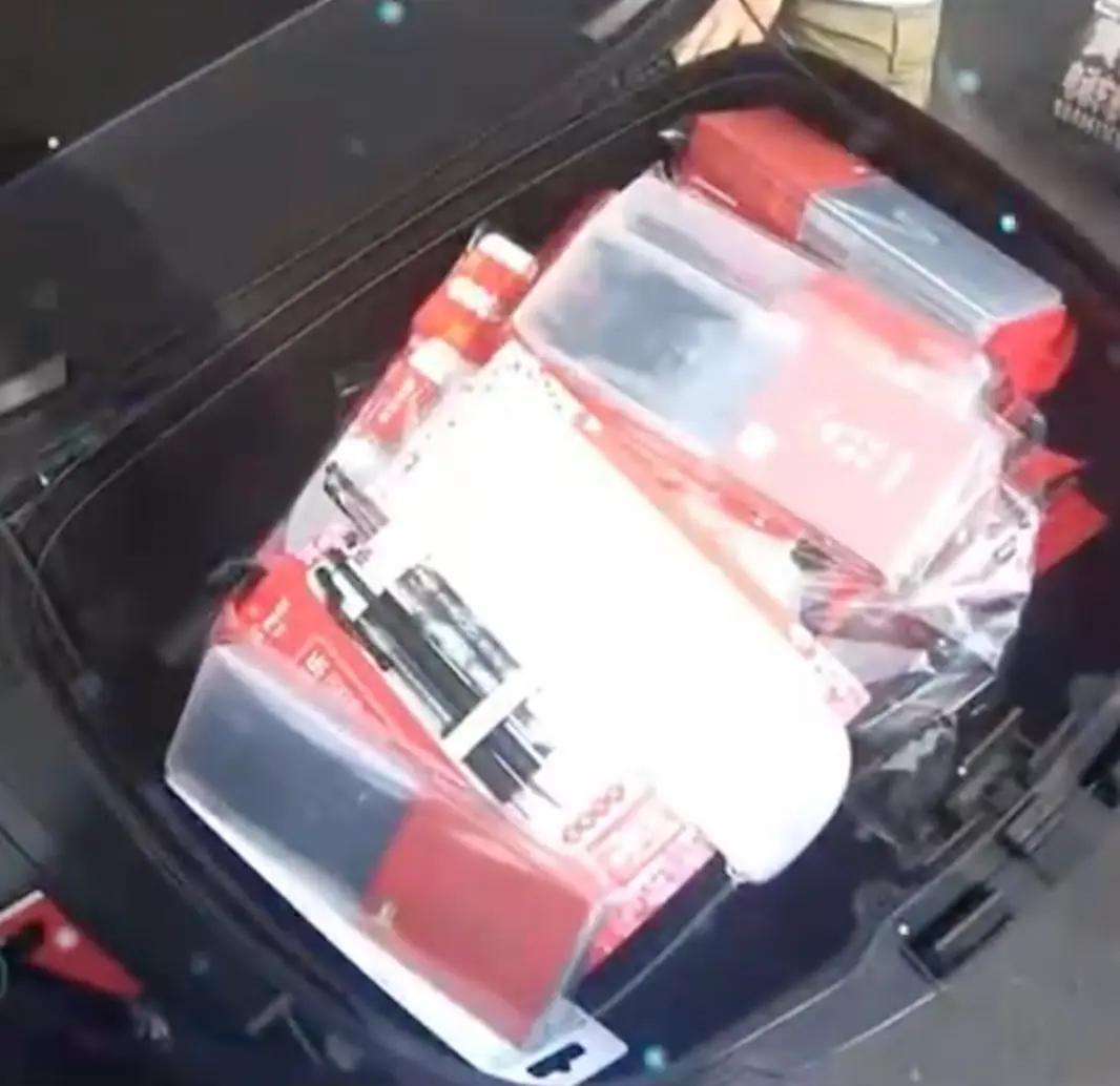 金榜题名，人生路上又起航。寒窗苦读，梦想天空见翅膀。(图4)