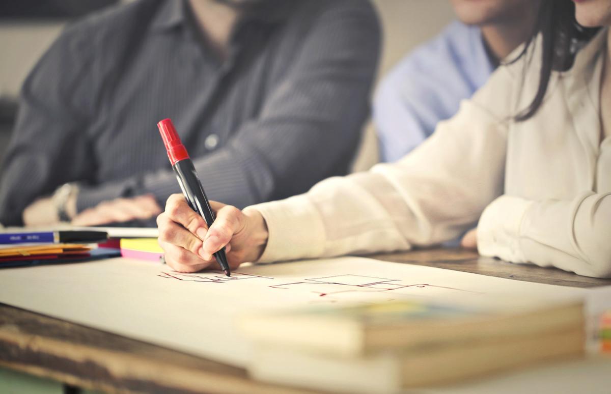 描写春天的比喻句、拟人句和排比句，给孩子的作文必备素材(图2)