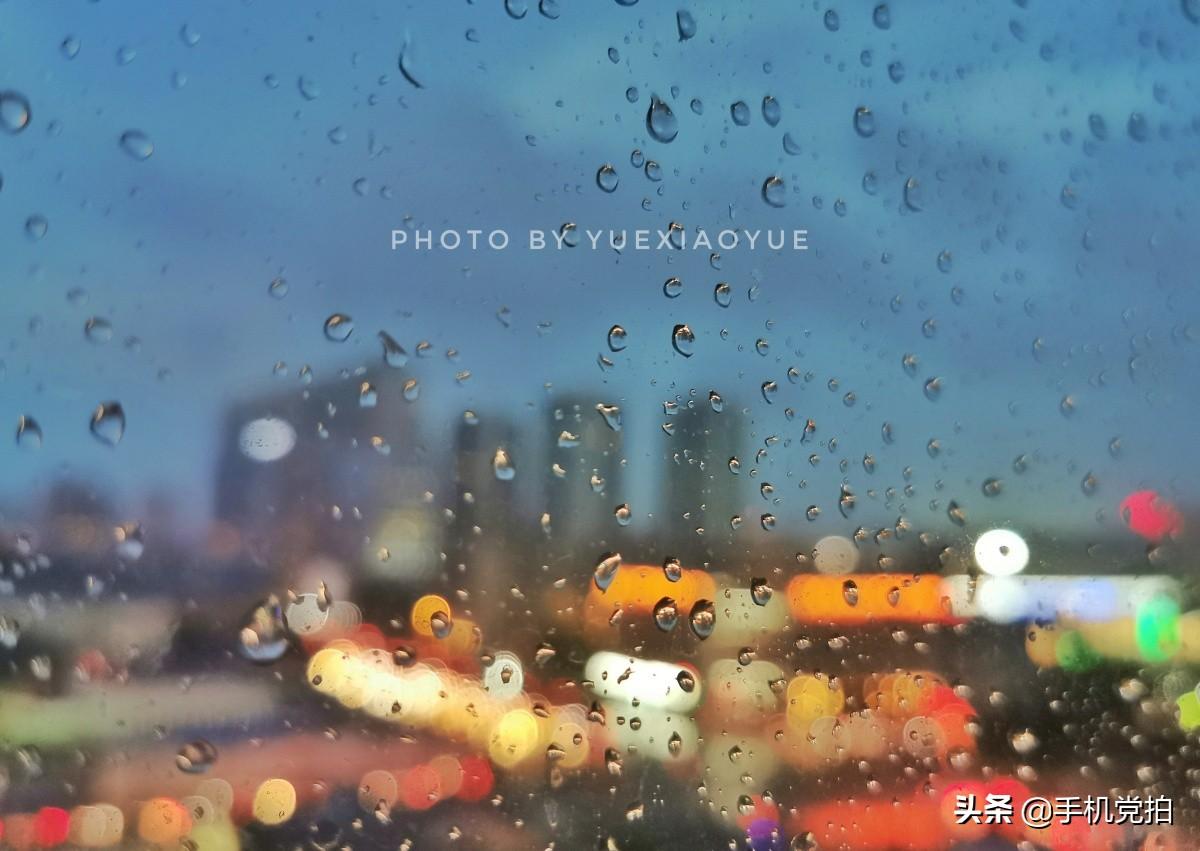 电闪雷鸣夜｜在自家窗台“手机拍闪电”，够惊吓(图21)