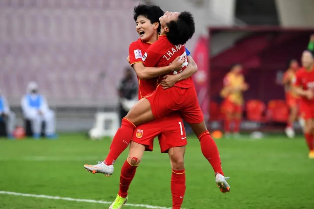 颂冬奥赞女足红叶诗十七首(图10)