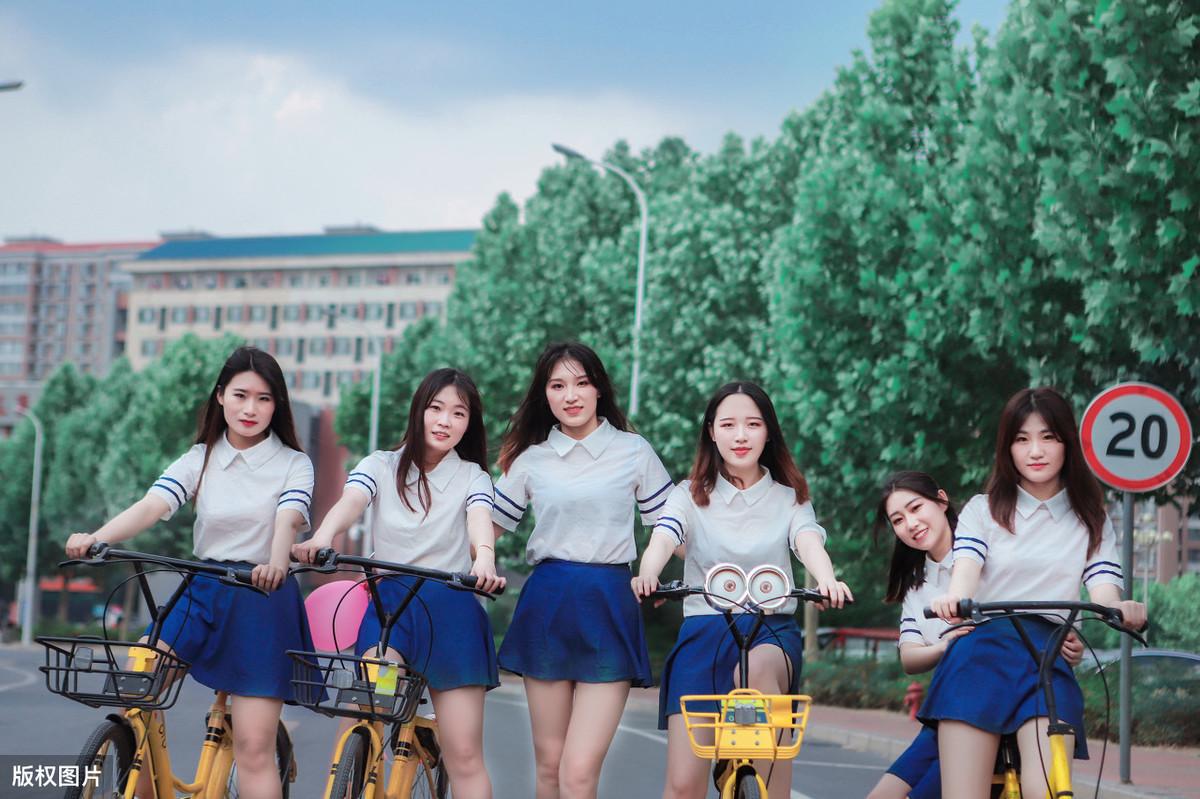 怀旧的爱情句子，回首，多少美好的时光，成为了回忆！(图6)