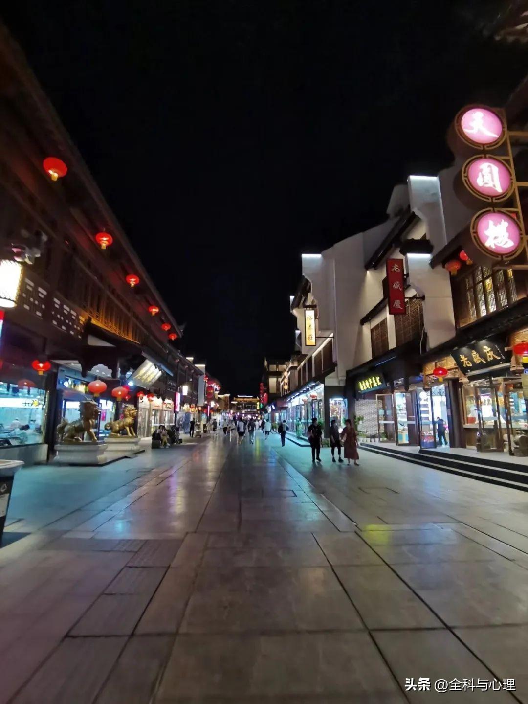 努力变优秀的简短句子：致奋斗中的人(图3)