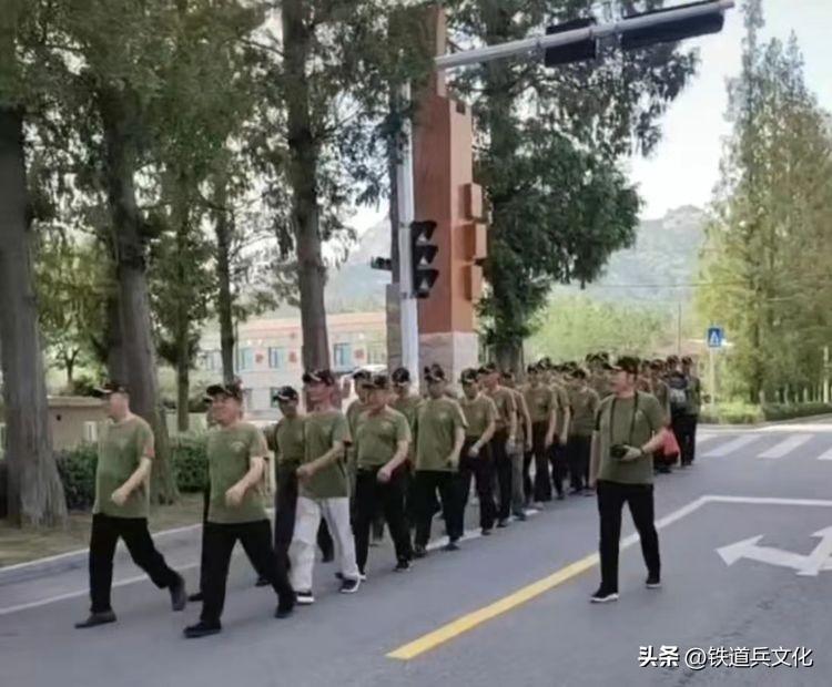 老屋心最暖 秋韵果尤香一一写在故乡的小诗(图22)