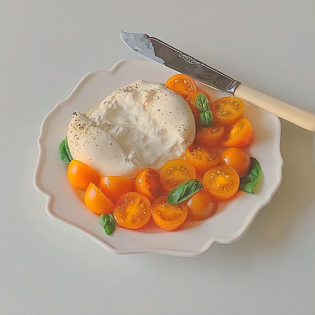 适合晒美食的朋友圈趣味文案(图9)