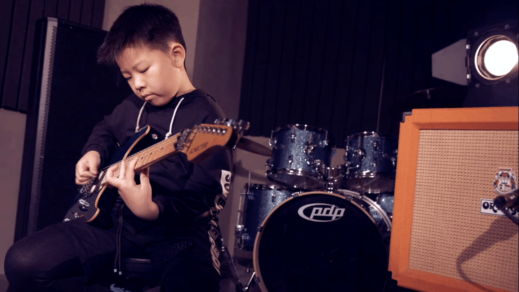 电吉他《地球仪》,圣斗士的力量!(图4) 电吉他《地球仪》,圣斗士的力量!(图4)