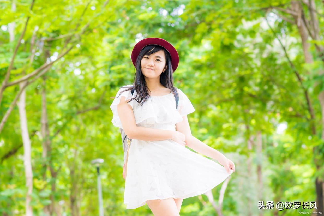 美文：青春吹动你的长发，发齐腰我娶你(图1)