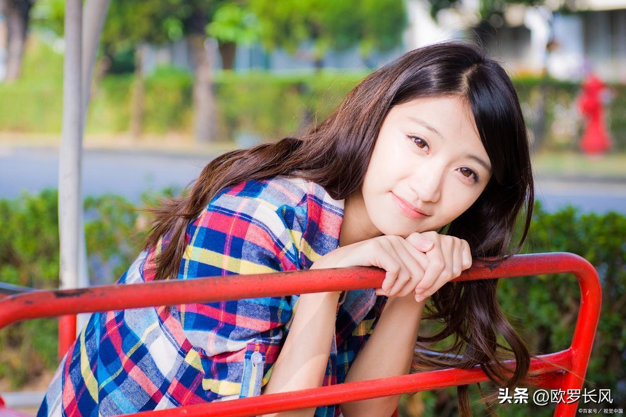 美文：青春吹动你的长发，发齐腰我娶你(图4)