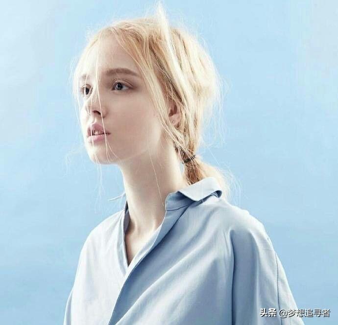 动容的句子：世事本就恶俗不堪 能慷慨几分原谅几人(图7)