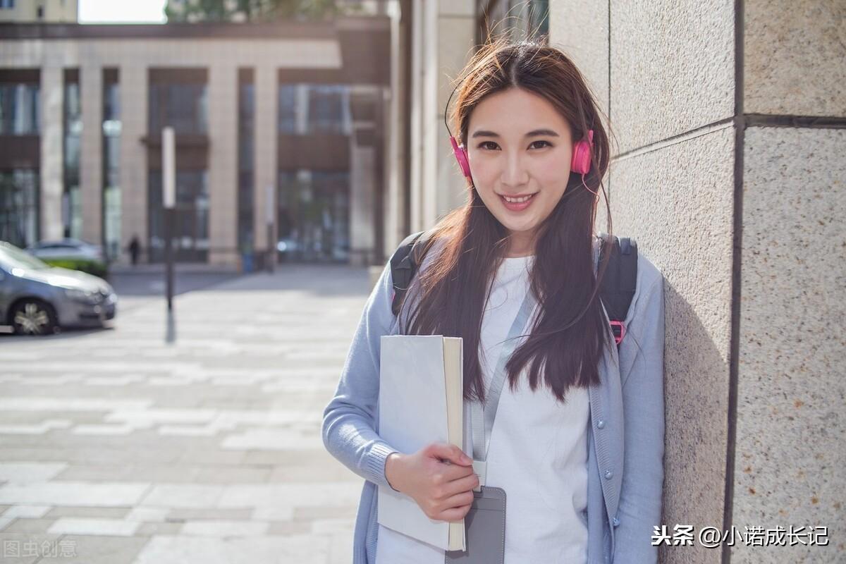 十四首校园三行情诗，总有一首让你感同身受(图3)