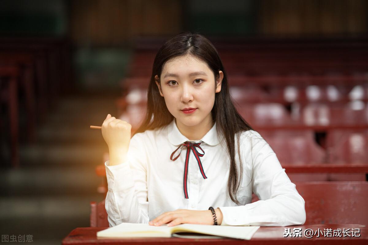 十四首校园三行情诗，总有一首让你感同身受(图4)