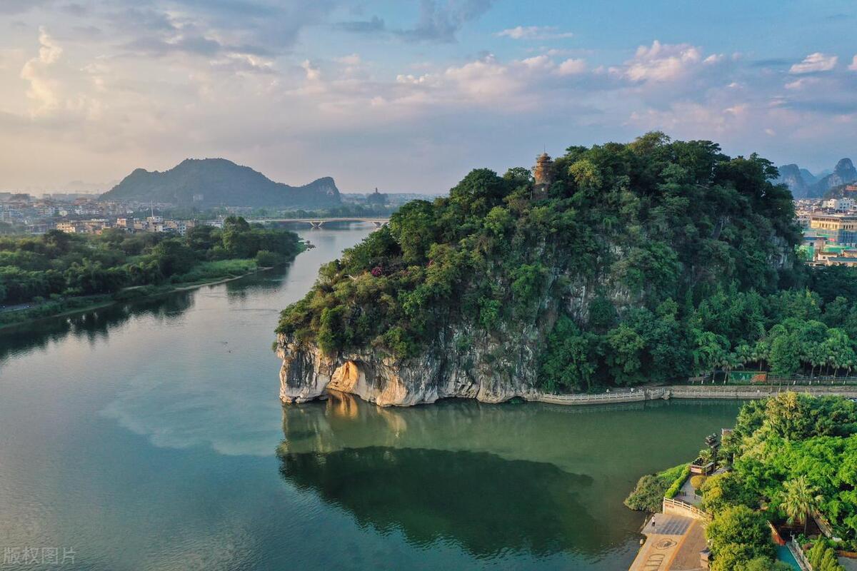 追寻心灵的那片宁静——意境美到极致的20句文案(图1)