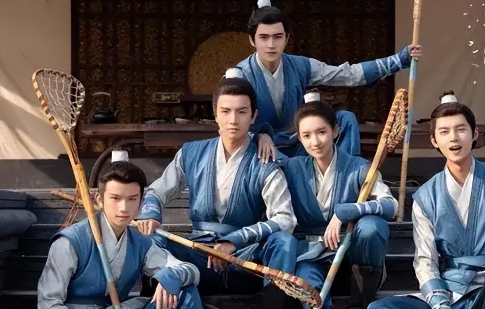 经典的15句祝酒诗词，“酒”“诗”相逢，精彩无限，适合酒桌上说(图6)