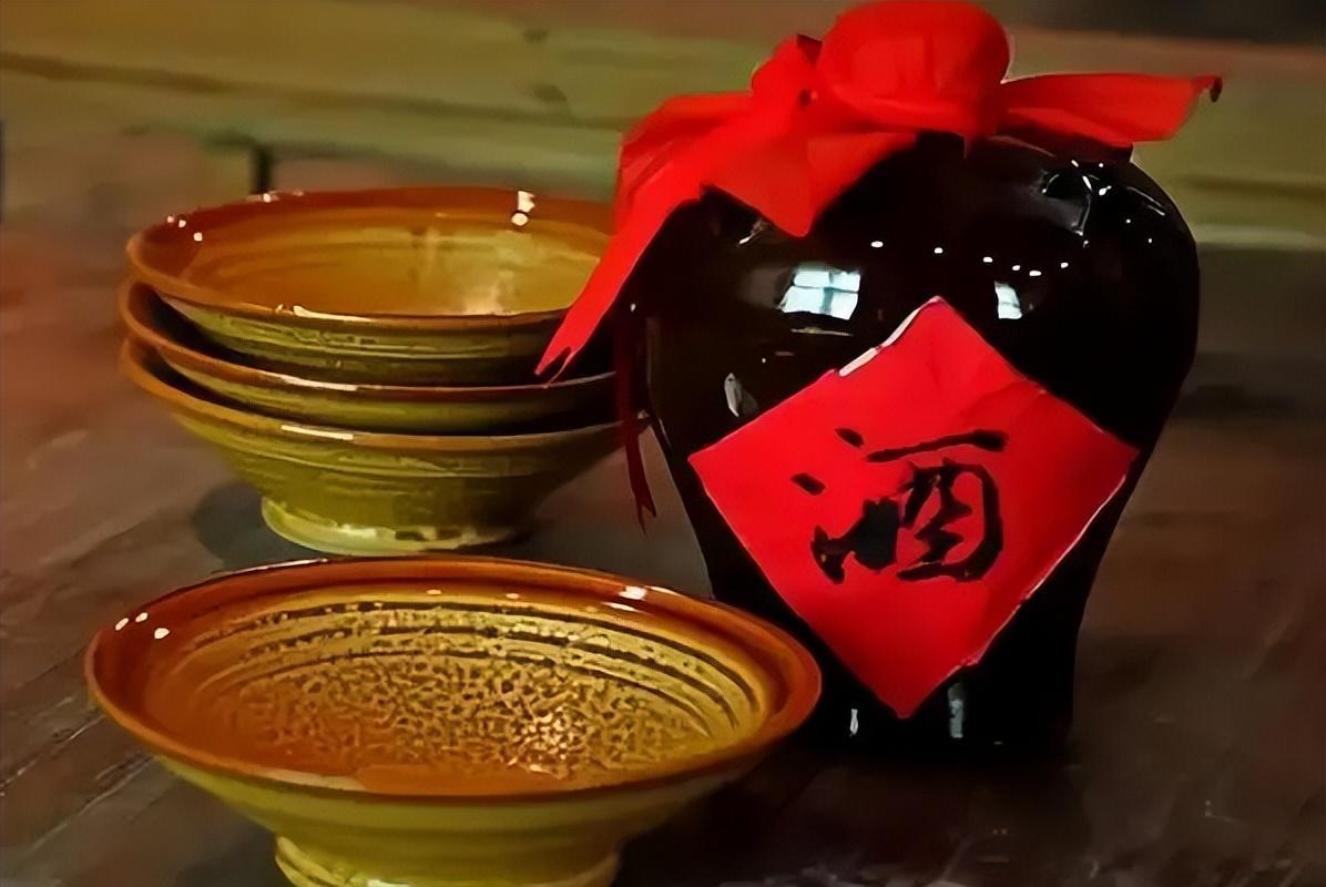 经典的15句祝酒诗词，“酒”“诗”相逢，精彩无限，适合酒桌上说(图15)