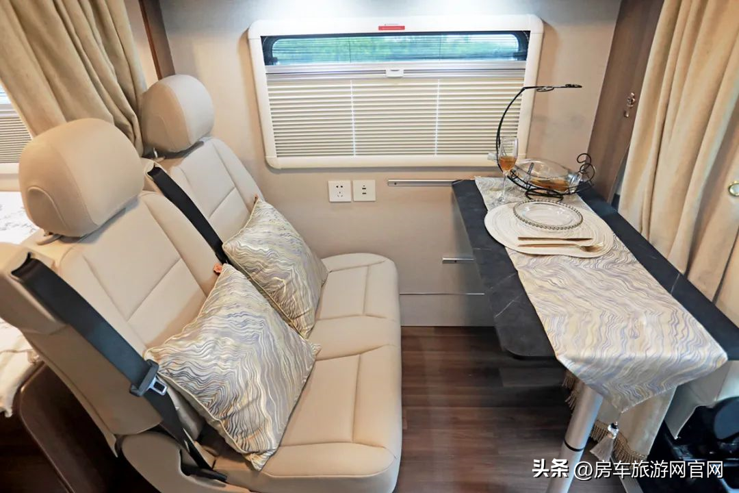 法美瑞房车福牛1号，人间四月，赏春花烂漫，山河无恙！(图3)