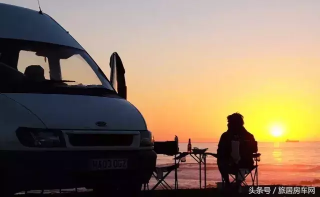 有一种生活触手可及，房车旅行的意义——车内是家，车外是世界(图9)
