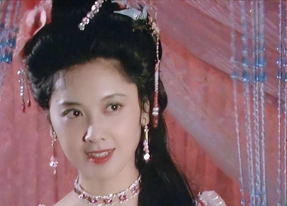 如何形容一个人的眼睛很好看？(图4)