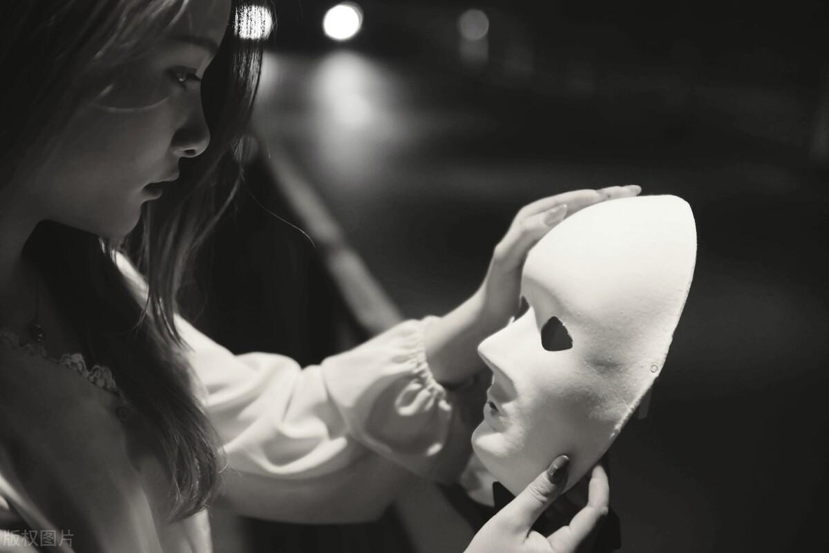 《我曾七次鄙视自己的灵魂》：别把自己的无能当做理所当然(图7)