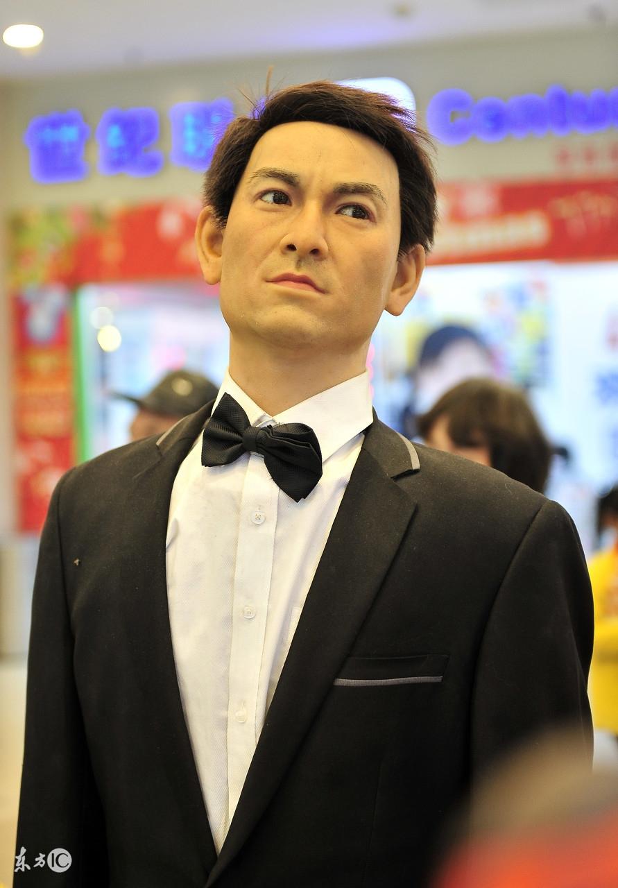 搞笑段子之借钱说买房,笑死我了(图3) 搞笑段子之借钱说买房,笑死我了(图3)