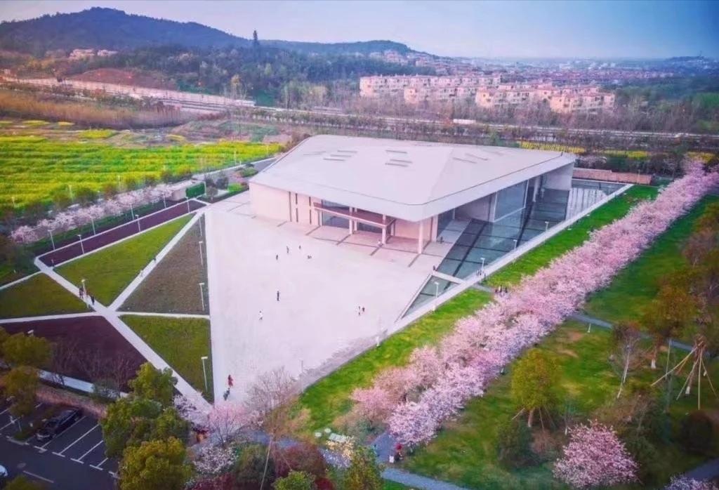 若人间有天堂，那便是图书馆的模样(图1)