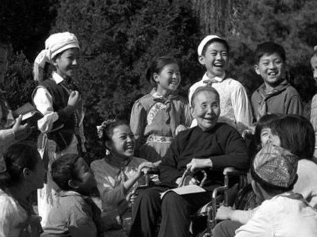 冰心最美的一句经典语录，只有6行，却写尽了人间各种心酸(图3)