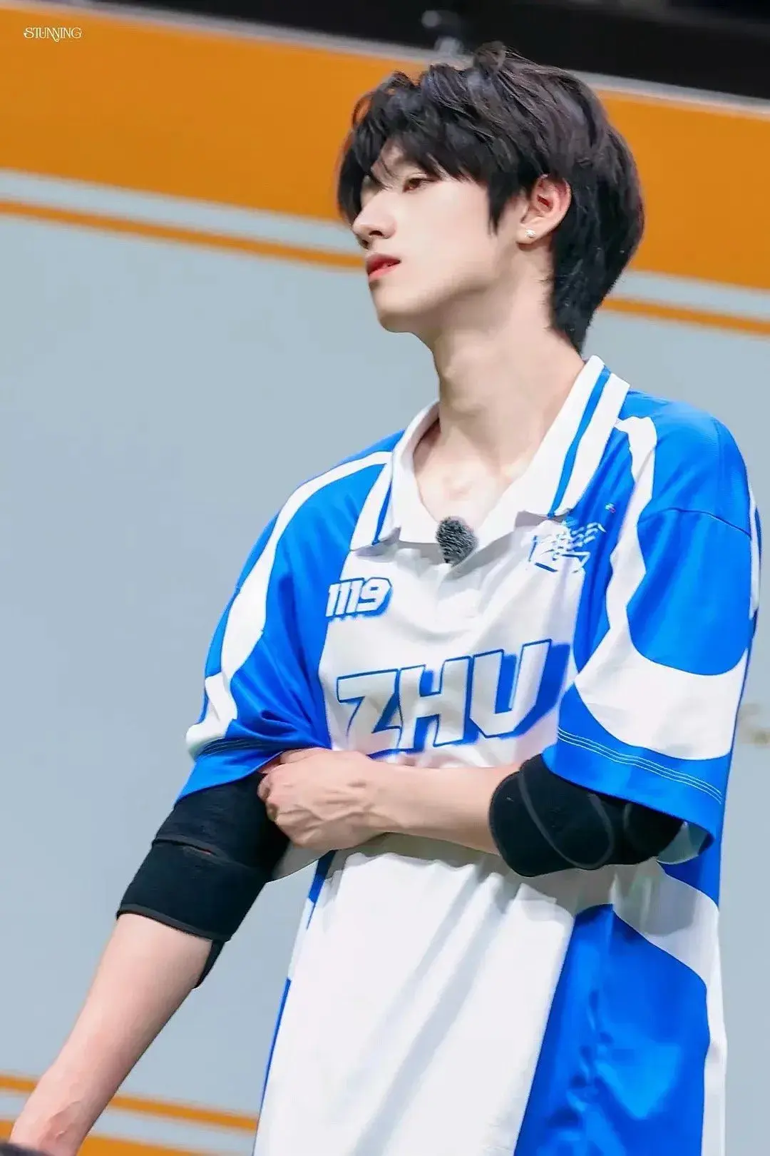 朱志鑫：娱乐圈‘三无’产品？不，是完美偶像界的‘断货王’！(图6)