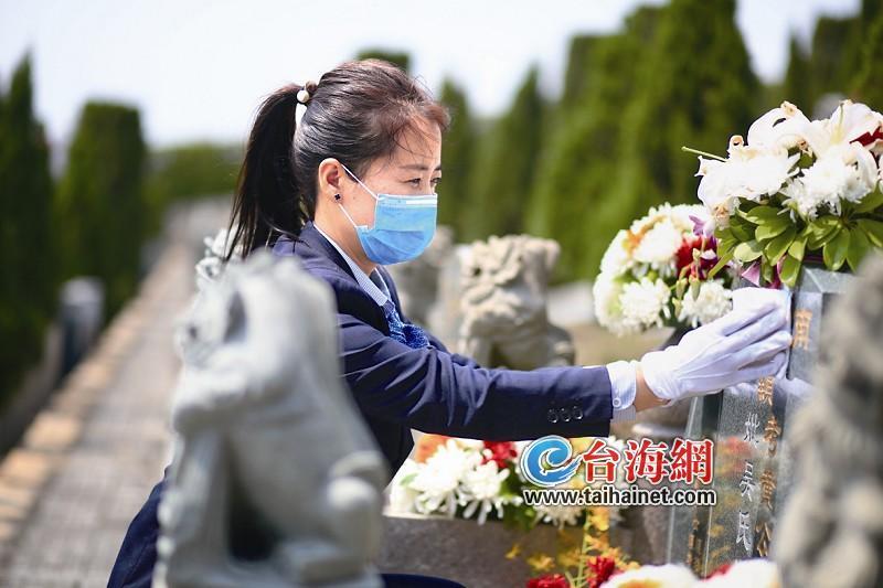 2020清明节祭奠英烈寄语大全 清明缅怀英雄先烈句子短语(图2)