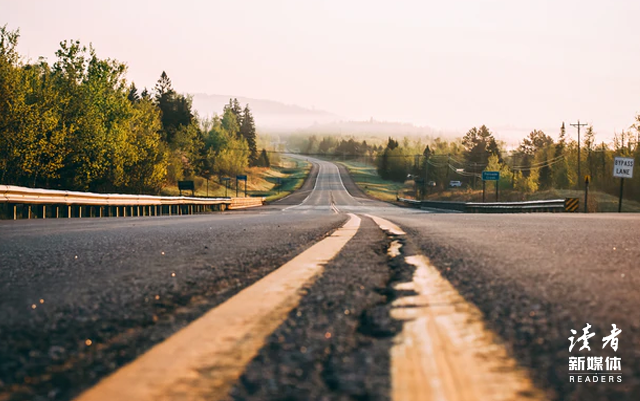 让人瞬间成长的10句话：人生，就是在石头里打滚(图4)