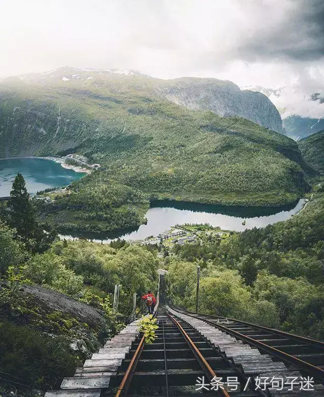 朋友圈里能骂醒人的毒鸡汤句子，那句让你深有感触！(图4)