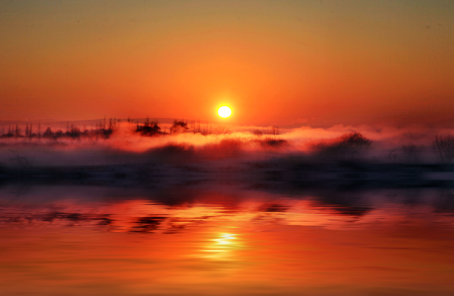 莫道桑榆晚 为霞尚满天，诗人笔下的晚霞，在古诗词中领略自然美景(图19)