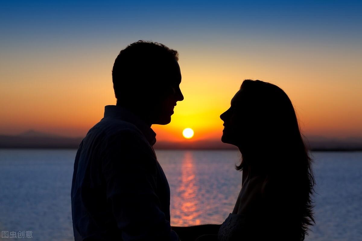 成年人的世界，不见面，只怀念的句子(图1)