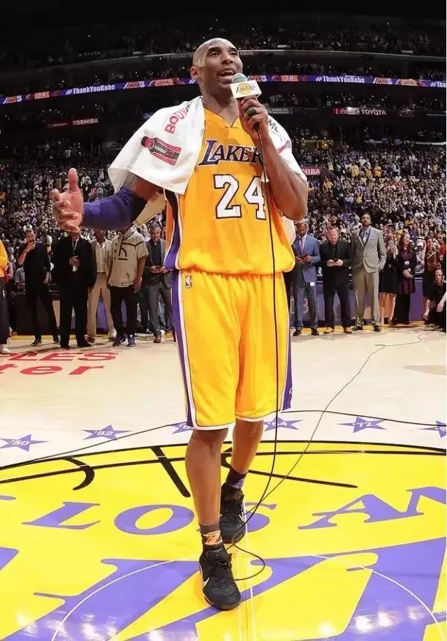 科比NBA职业生涯高清壁纸，选秀，全明星，总冠军，伤病，退役(图1)