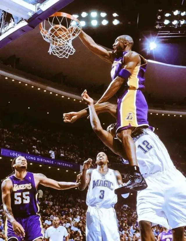 科比NBA职业生涯高清壁纸，选秀，全明星，总冠军，伤病，退役(图14)