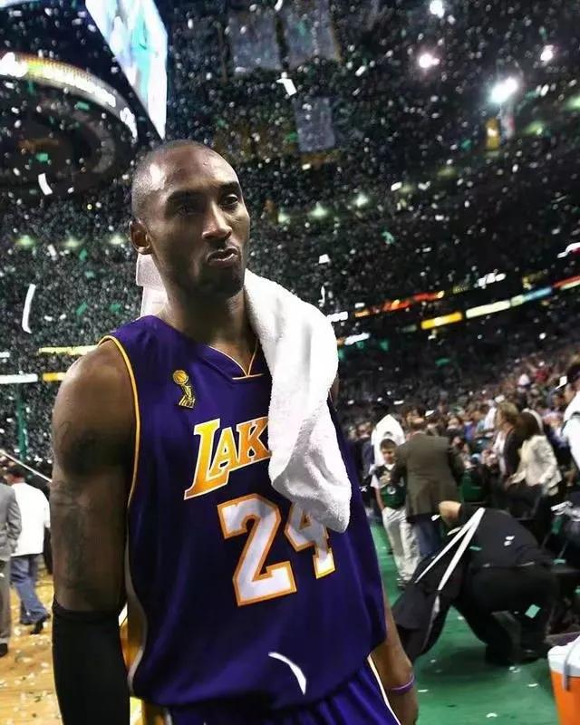 科比NBA职业生涯高清壁纸，选秀，全明星，总冠军，伤病，退役(图19)