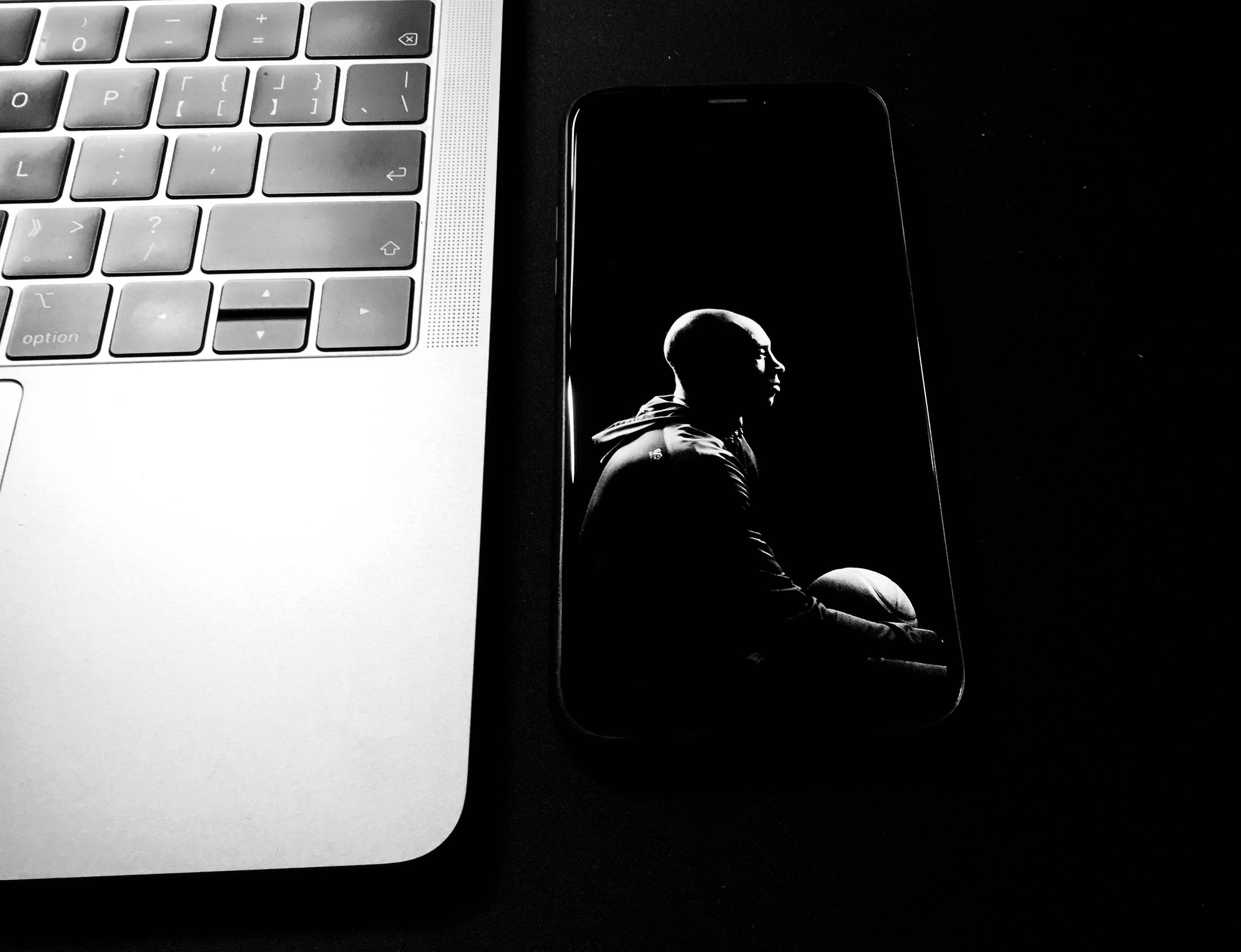 再见，科比！被你激励着成长的岁月中常用的3张壁纸｜手机壁纸191(图4)