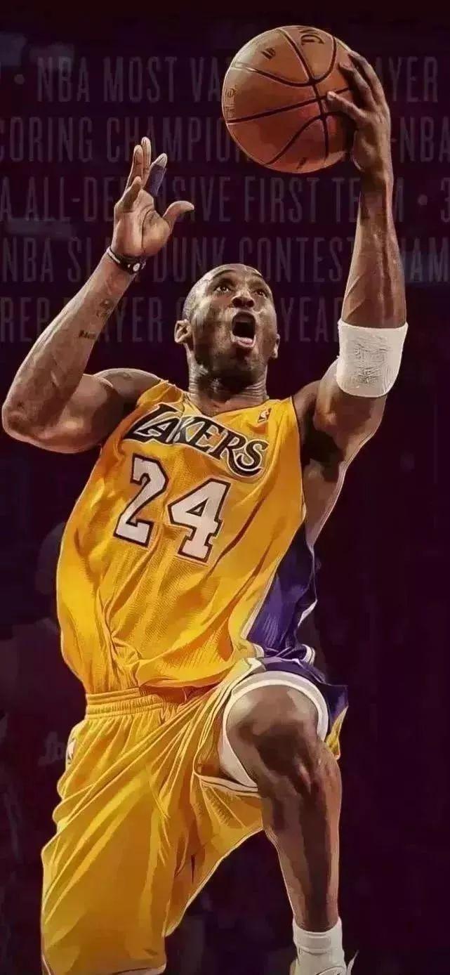 科比高清壁纸精选 | 起于凌晨四点的信仰，归于凌晨四点的安详(图1)