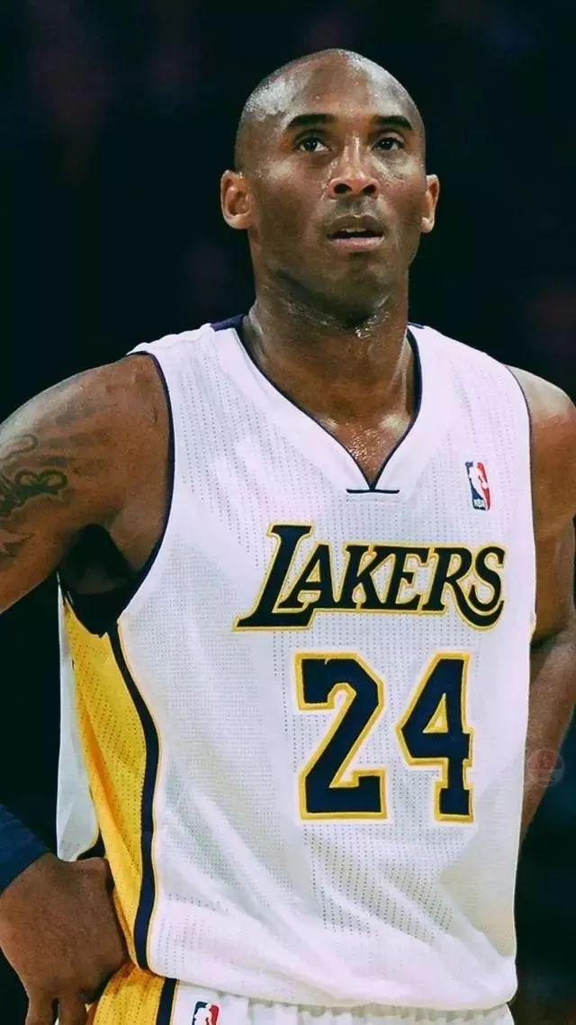 科比高清壁纸精选 | 起于凌晨四点的信仰，归于凌晨四点的安详(图21)