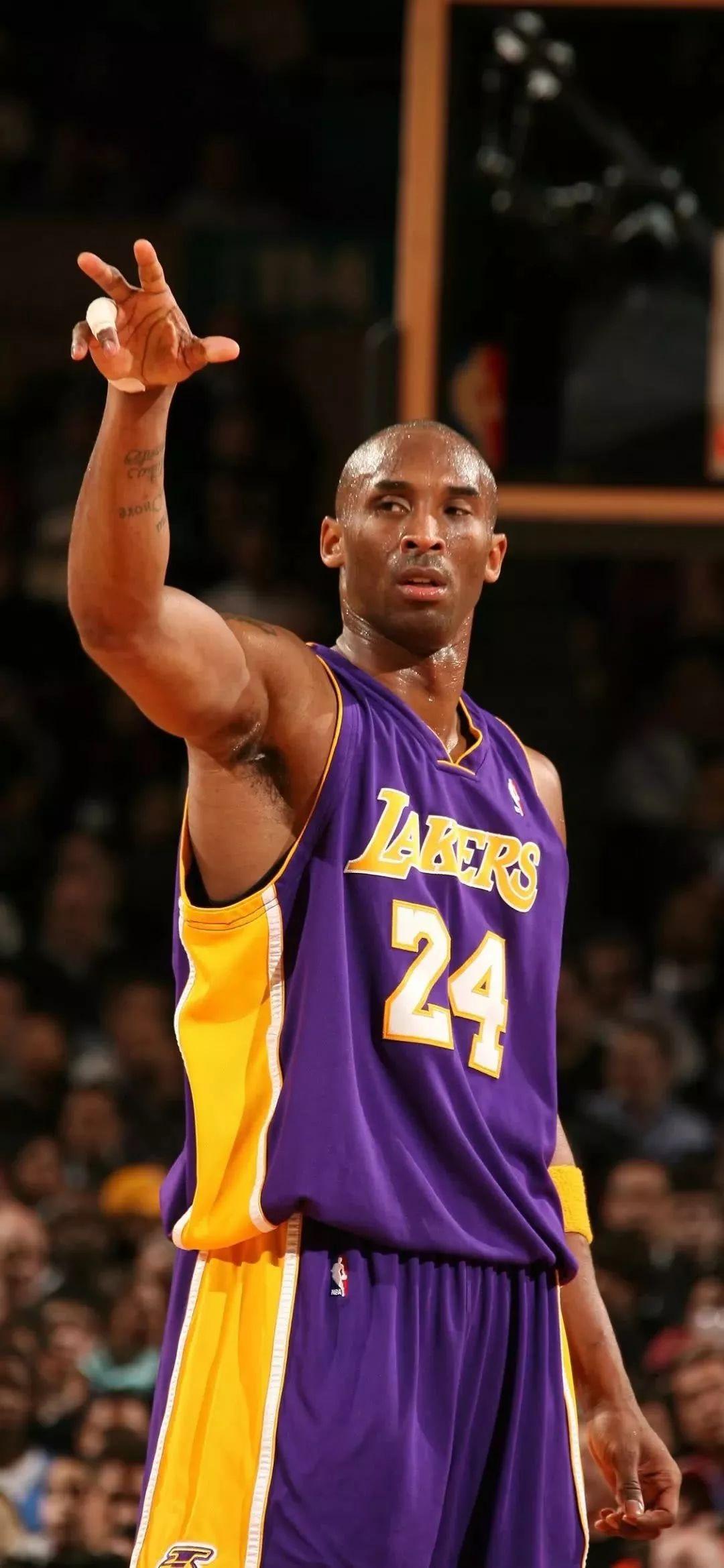 科比高清壁纸精选 | 起于凌晨四点的信仰，归于凌晨四点的安详(图26)