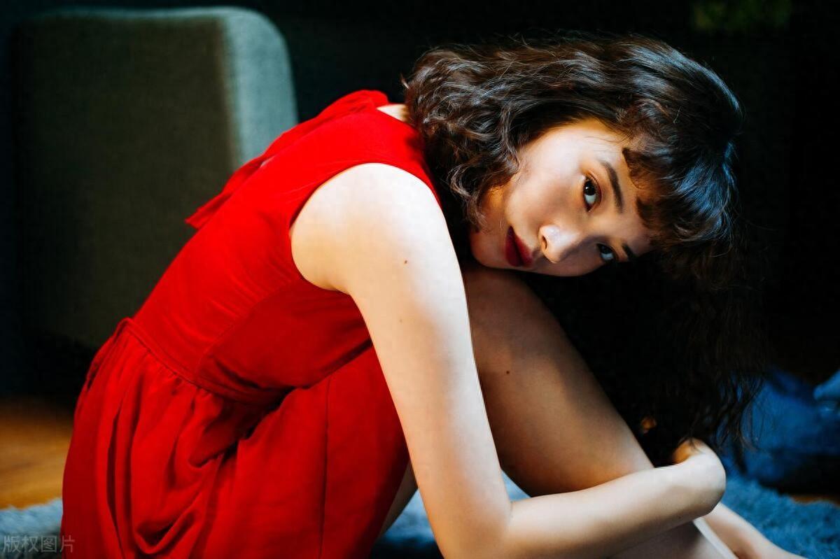 让男人感动的三句情话，女人要学会说出口(图1)