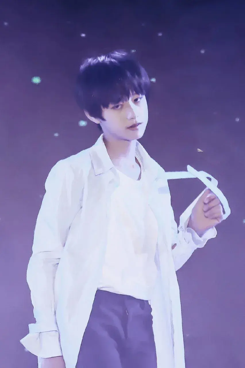 朱志鑫：以颜值启航，用才华筑梦(图2)