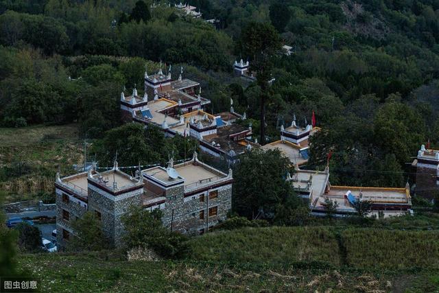 名家 | 刘震云《一句顶一万句》经典语录16句，戳穿中国式孤独，太扎心(图2)