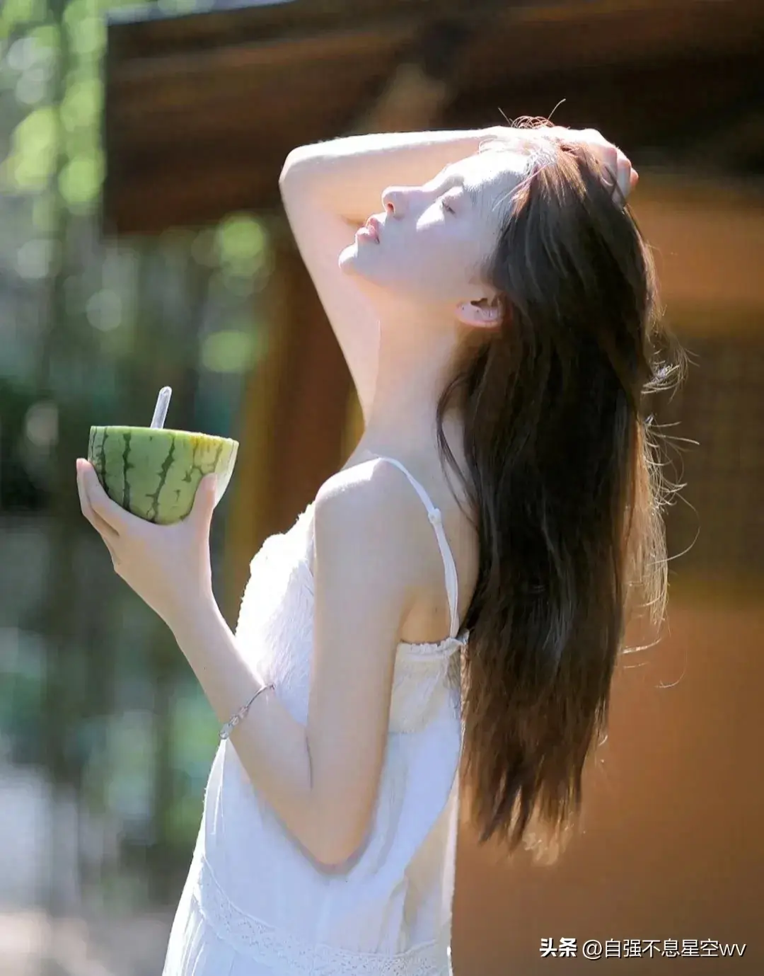 高级浪漫情话短句，让他脸红心跳的情话文案(图1)