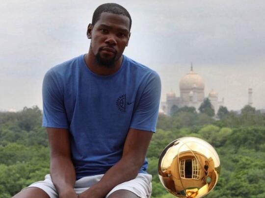 说印度落后,喷安德玛导致股票下跌,杜兰特这个夏天神语录盘点(图5) 说印度落后,喷安德玛导致股票下跌,杜兰特这个夏天神语录盘点(图5)