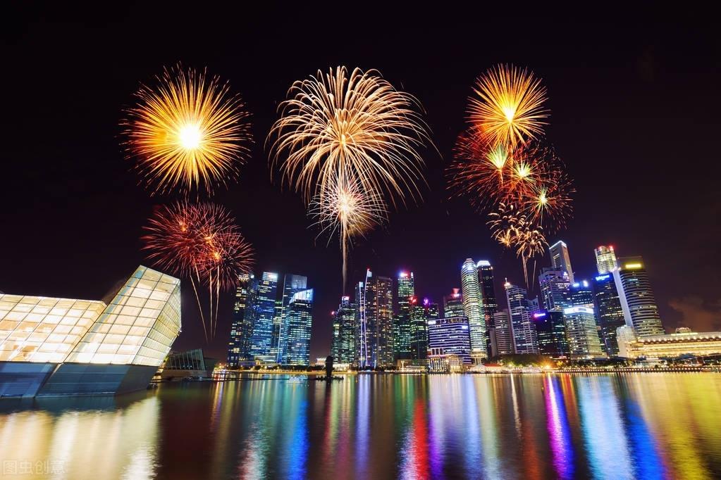 烟花文案丨 关于烟火的神仙文案，春节的烟花也有优美的文案(图2)