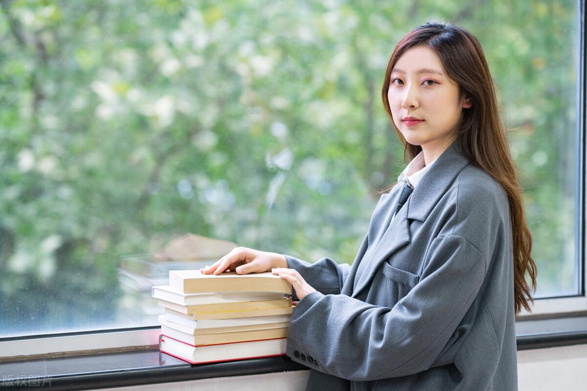 鼓励读书的唯美句子（关于激励少年读书的优美句子）(图3)