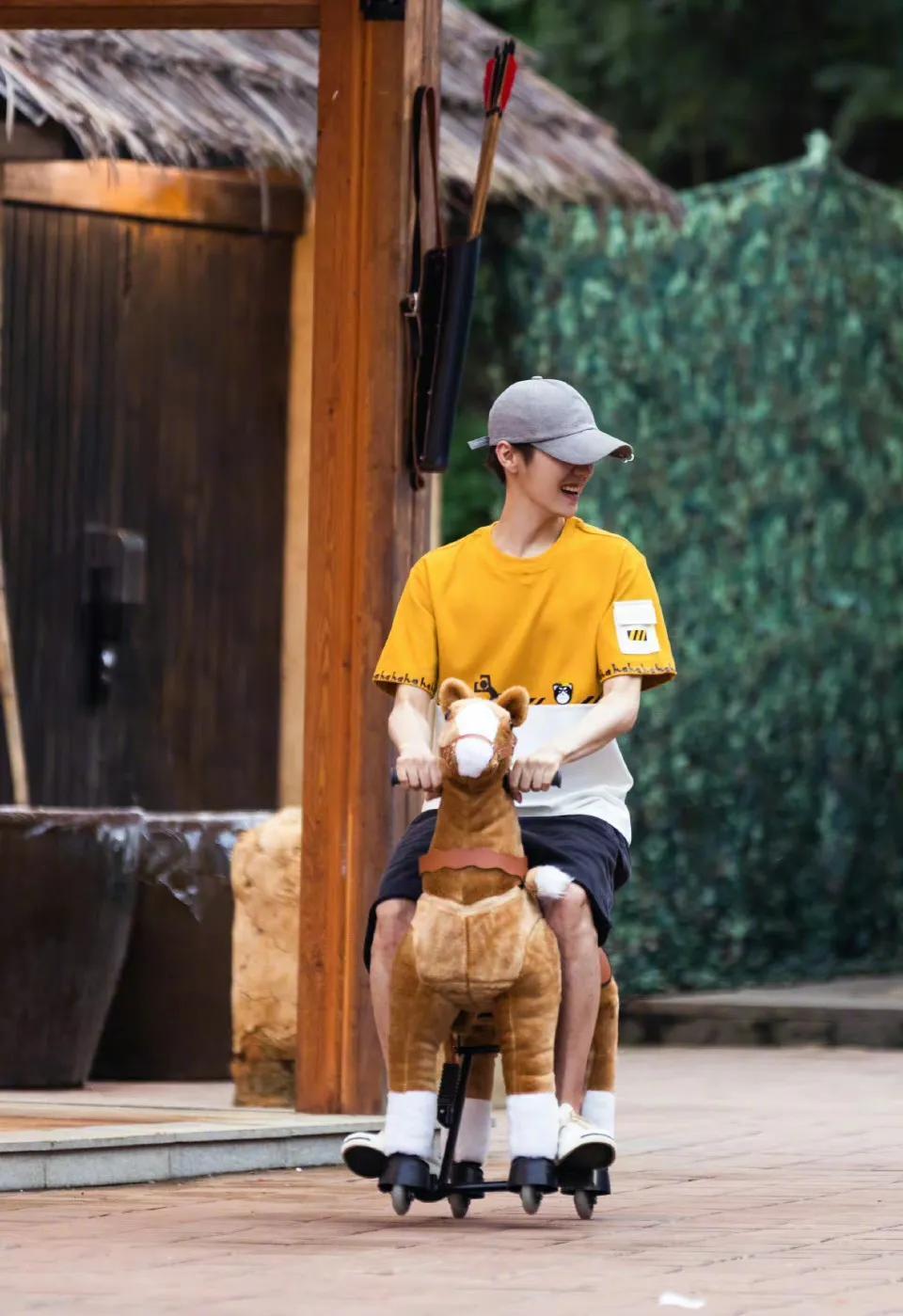 鹿晗语录：没有遍体鳞伤，哪能活的漂亮？(图4)