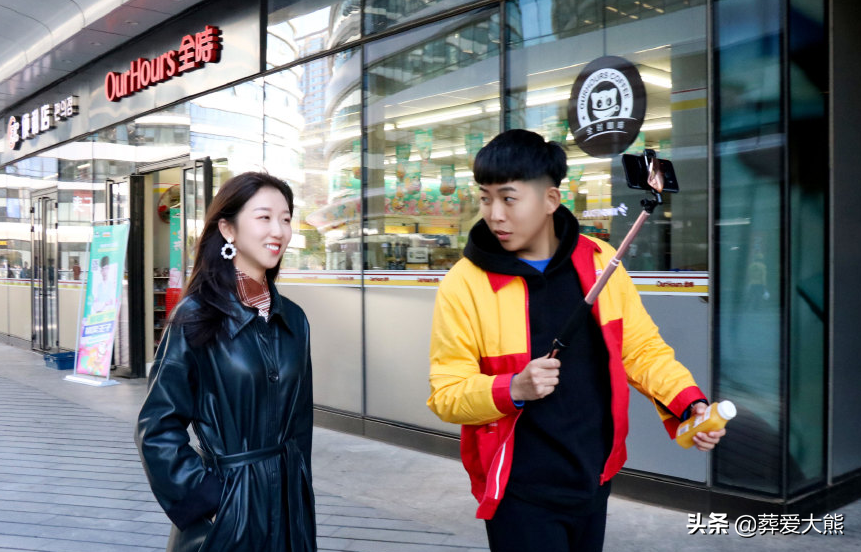 虎牙怀念加入年度战，千万人气冲上五大国民偶像榜，粉丝很激动(图3)