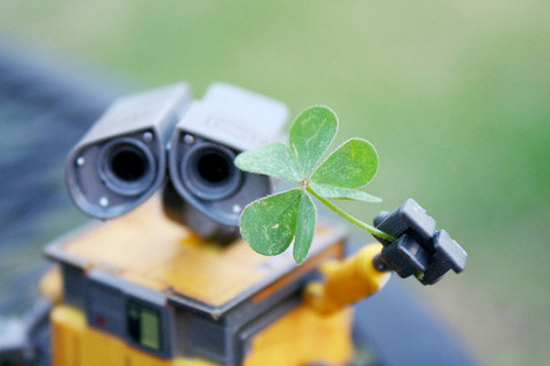 三行情诗短句最美（最牛三行情诗）(图1)