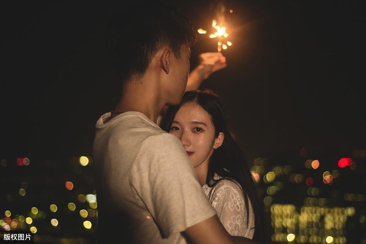 高情商的人如何表达我爱你！28句感人情话单身狗看哭了(图3)