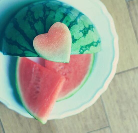 不懈努力的励志名言（形容不懈努力的名言警句）(图1)